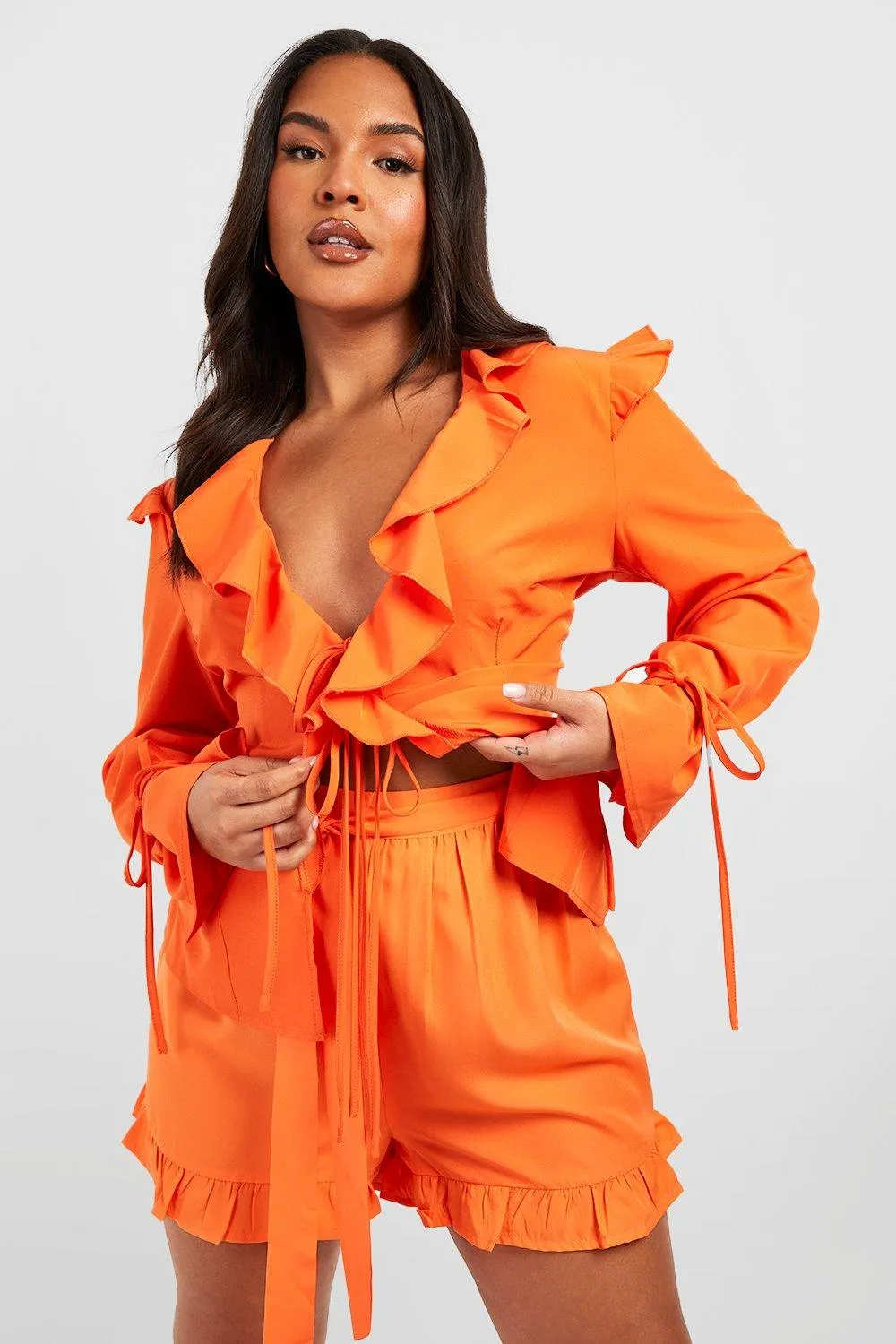 Plus Woven Belted Flowy Shorts